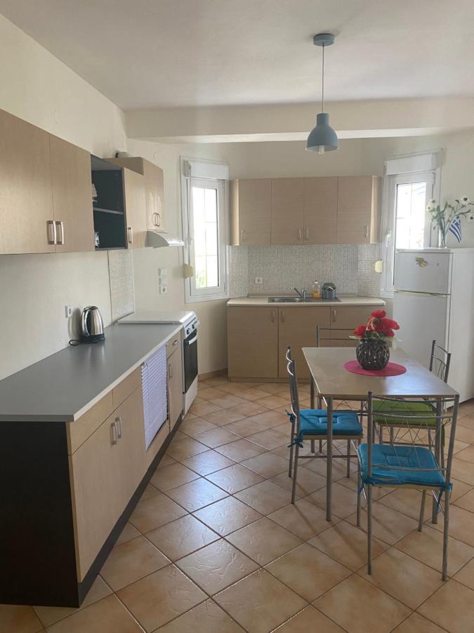 Kelesi Apartments Nea Kallikrateia 外观 照片