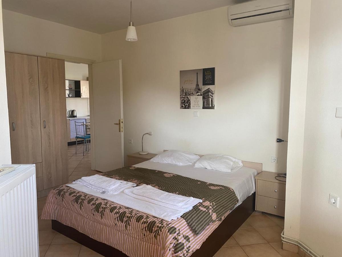 Kelesi Apartments Nea Kallikrateia 外观 照片